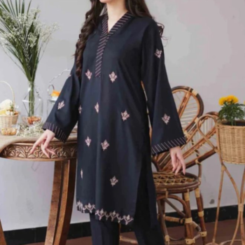 ASLIN 3Pc Dhanak Wedding Winter Collection - Image 3