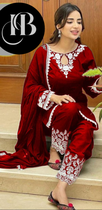 Red embroidered Suit